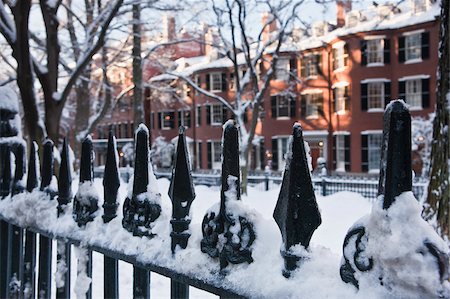 simsearch:6105-07521330,k - Wrought iron fence at Louisburg Square after winter storm on Beacon Hill, Boston, Massachusetts, USA Stock Photo - Premium Royalty-Free, Code: 6105-05396929