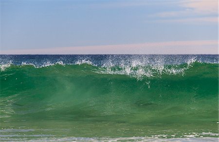 romperse el mar - Breaking wave on Crescent Beach, Block Island, Rhode Island, USA Foto de stock - Sin royalties Premium, Código: 6105-07744388