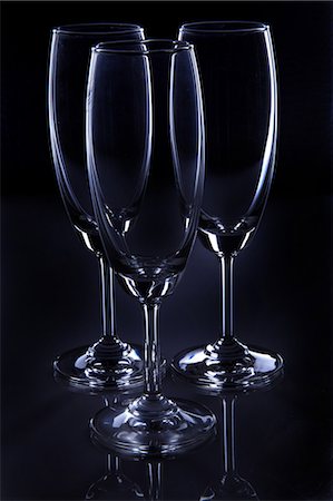 stemware - Close-up of three empty wine glasses Stock Photo - Premium Royalty-Free, Code: 6107-06117549