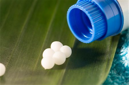 Homeopathic pills, close-up Stock Photo - Premium Royalty-Free, Code: 6108-05857266
