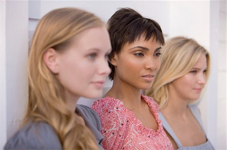 simsearch:6108-05863071,k - Close-up of three women looking serious Stock Photo - Premium Royalty-Free, Code: 6108-05862136