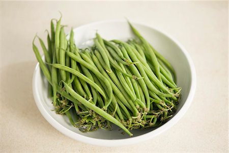 simsearch:6108-05865420,k - Close-up of green beans on a plate Stock Photo - Premium Royalty-Free, Code: 6108-05865440