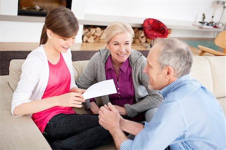 simsearch:6108-05867579,k - Girl sitting with her grandparents Stock Photo - Premium Royalty-Free, Code: 6108-05867560