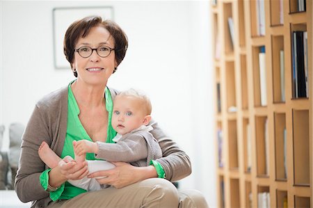 Portrait of a woman with her granddaughter Stock Photo - Premium Royalty-Free, Code: 6108-06167627