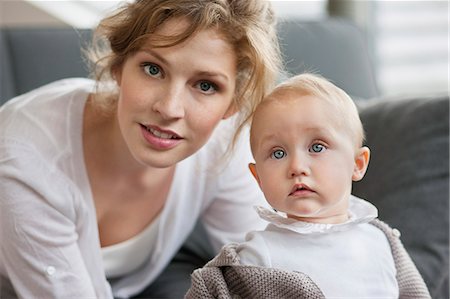 simsearch:6108-06168479,k - Portrait of a woman with her daughter Stock Photo - Premium Royalty-Free, Code: 6108-06167737