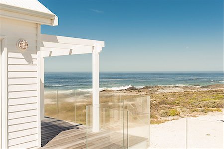 porch not people - Sea viewed from a house Stock Photo - Premium Royalty-Free, Code: 6108-06904421