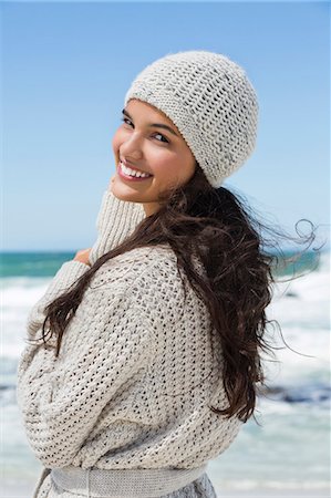 simsearch:6108-06906450,k - Beautiful woman enjoying on the beach in winter Stock Photo - Premium Royalty-Free, Code: 6108-06904522