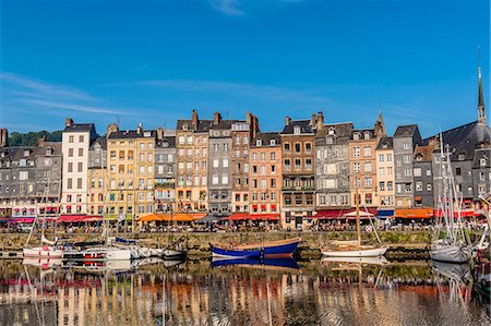 France, Normandy, Honfleur Photographie de stock - Premium Libres de Droits, Code: 6108-08636887