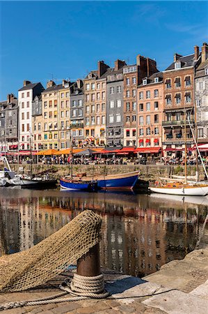 France, Normandy, Honfleur Foto de stock - Sin royalties Premium, Código: 6108-08636890