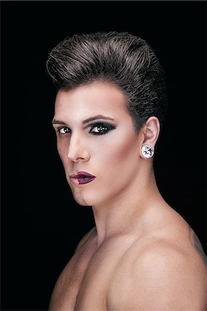 Portrait of a Drag Queen Stock Photo - Premium Royalty-Free, Code: 6108-08637370