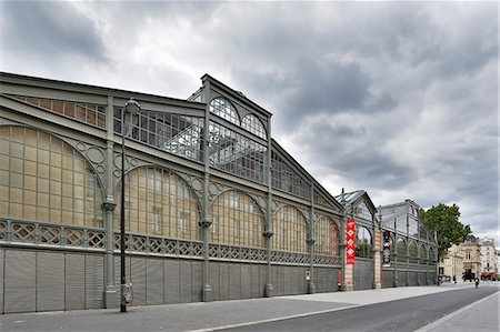 picture in paris not eiffel tower - France, Paris, 3rd arrondissement. The Carreau du Temple. Stock Photo - Premium Royalty-Free, Code: 6108-08841777