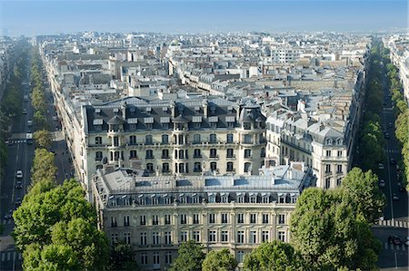 simsearch:6108-08841774,k - France. Paris 16th district. Place de l'Etoile. Buildings between avenue Victor Hugo and rue Lauriston Stock Photo - Premium Royalty-Free, Code: 6108-08841793
