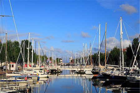 simsearch:6108-08841774,k - Netherlands, Friesland. Harlingen. The harbour. Stock Photo - Premium Royalty-Free, Code: 6108-08841896