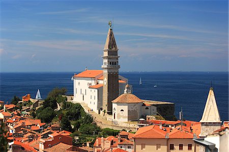 simsearch:6108-08841774,k - Slovenia, Church San Giorgio located in the historic center of Piran Stock Photo - Premium Royalty-Free, Code: 6108-08841830