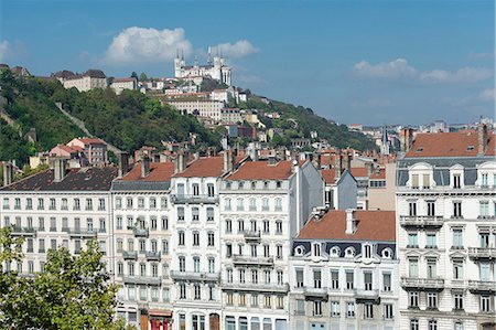 France. Lyon. Facades of buildings quay Fulchiron and the basilica Notre-Dame of Fourviere Stock Photo - Premium Royalty-Free, Code: 6108-08841911