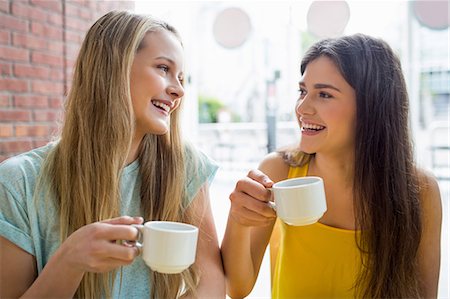 Students chatting in the cafe Stock Photo - Premium Royalty-Free, Code: 6109-08395910