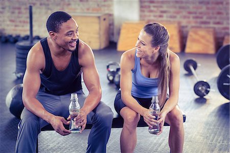 simsearch:6109-08397012,k - Fit couple drinking water together Stock Photo - Premium Royalty-Free, Code: 6109-08397099