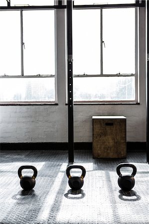 Exercise equipment in the studio Stock Photo - Premium Royalty-Free, Code: 6109-08397907