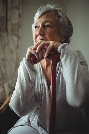 simsearch:695-05772261,k - Thoughtful senior woman sitting Stock Photo - Premium Royalty-Free, Code: 6109-08538188