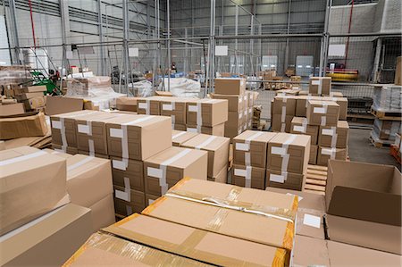 stocks - Interior of warehouse with cardboard boxes Stock Photo - Premium Royalty-Free, Code: 6109-08690238