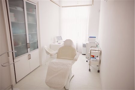 Empty dentist office in dental clinic Foto de stock - Sin royalties Premium, Código: 6109-08803955