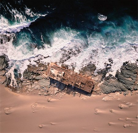 pictures of beat up boats - Shipwreck Skeleton Coast, Namibia Stock Photo - Premium Royalty-Free, Code: 6110-08715103