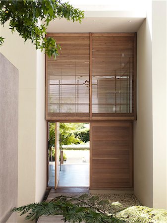 Doorway of modern house Stock Photo - Premium Royalty-Free, Code: 6113-06898679