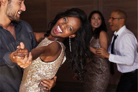 ethnic couple in club - Couples dancing at party Photographie de stock - Premium Libres de Droits, Code: 6113-06909124