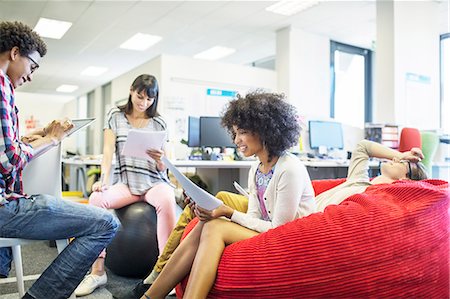 Business people talking in meeting Stock Photo - Premium Royalty-Free, Code: 6113-07147900