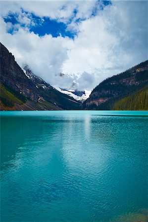 simsearch:6113-08088334,k - Snowy mountains overlooking lake Stock Photo - Premium Royalty-Free, Code: 6113-07160759