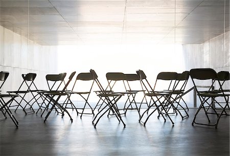 Empty chairs in office Photographie de stock - Premium Libres de Droits, Code: 6113-07242161