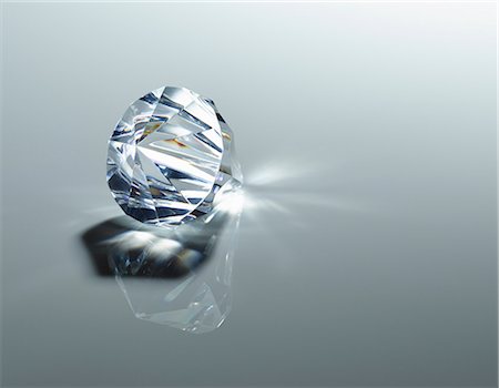 Close up of diamond Foto de stock - Sin royalties Premium, Código: 6113-07243423