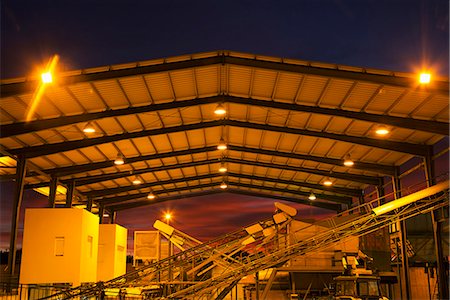 Illuminated granary at night Stock Photo - Premium Royalty-Free, Code: 6113-07565397