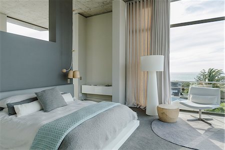 pieza - Modern bedroom Foto de stock - Sin royalties Premium, Código: 6113-07565662