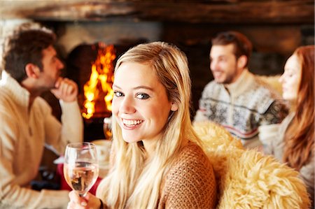 simsearch:6113-07790641,k - Woman enjoying drinks with friends Stock Photo - Premium Royalty-Free, Code: 6113-07790682