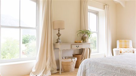 simsearch:6113-07731123,k - Curtain and vanity table in rustic bedroom Stock Photo - Premium Royalty-Free, Code: 6113-07731040