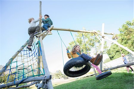 diverse - Children playing on play structure Stock Photo - Premium Royalty-Free, Code: 6113-07731240