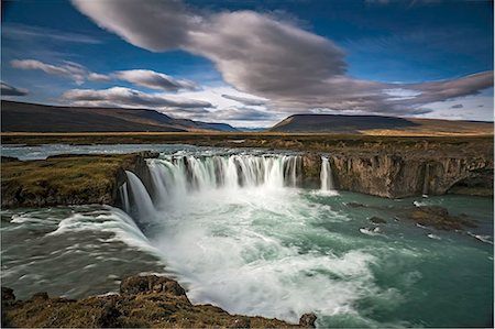 simsearch:6113-08088334,k - Waterfall, Godafoss, Iceland Stock Photo - Premium Royalty-Free, Code: 6113-08088360