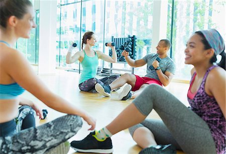 simsearch:6113-08536110,k - Women talking and resting at gym Stock Photo - Premium Royalty-Free, Code: 6113-08536169