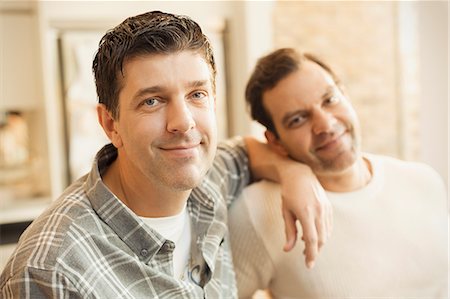 Portrait confident male gay couple Stockbilder - Premium RF Lizenzfrei, Bildnummer: 6113-08947292