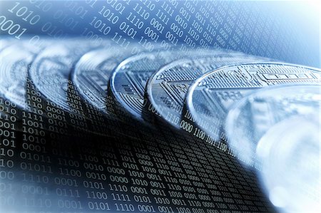 financial loss - Bitcoins on blue binary code background Foto de stock - Sin royalties Premium, Código: 6113-09160218