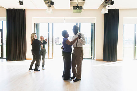 senior couple multicultural - Active seniors dancing in dance class Stock Photo - Premium Royalty-Free, Code: 6113-09178591