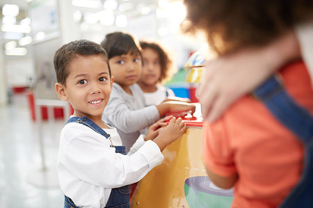 Portrait cute kids in science center Stock Photo - Premium Royalty-Free, Code: 6113-09178900