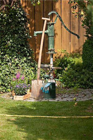 simsearch:6115-06778642,k - Garden equipment next to garden pump, Munich, Bavaria, Germany Stock Photo - Premium Royalty-Free, Code: 6115-06778641