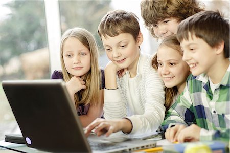 Children using digital tablet, Osijek, Croatia, Europe Stock Photo - Premium Royalty-Free, Code: 6115-06779065