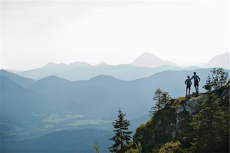 simsearch:6115-06733161,k - Germany, Bavaria, Two boys taking a view in mountains Stockbilder - Premium RF Lizenzfrei, Bildnummer: 6115-06733156