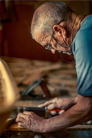 Boatbuilder, Island Hvar, Stari Grad, Dalmatia, Croatia Photographie de stock - Premium Libres de Droits, Code: 6115-06967233