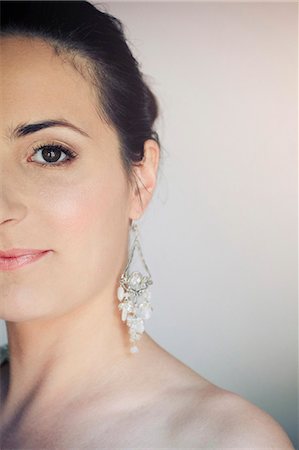 simsearch:6115-07109837,k - Portrait of bride wearing earrings, Zagreb, Croatia Stock Photo - Premium Royalty-Free, Code: 6115-07109834