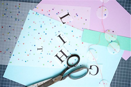 scissors papers - Craft supplies, close-up, Munich, Bavaria, Germany Stock Photo - Premium Royalty-Free, Code: 6115-07539585