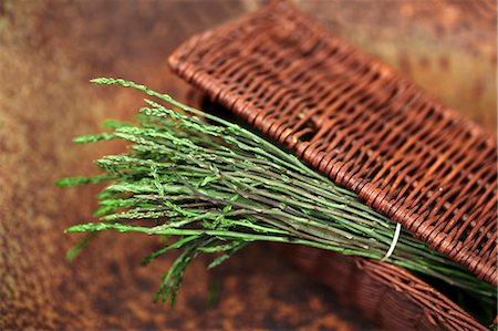 fresh vegetables in basket - Wild Asparagus Stock Photo - Premium Royalty-Free, Code: 6115-07539861